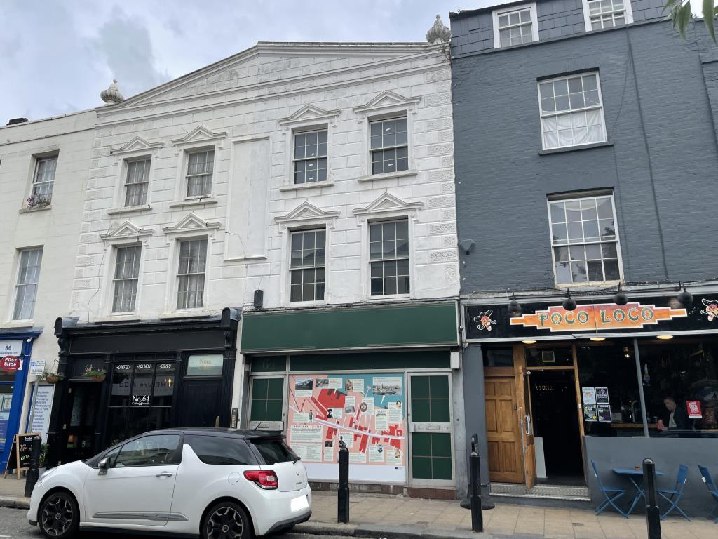 Lot: 55 - LARGE COMMERCIAL AND RESIDENTIAL PROPERTY FOR REFURBISHMENT -